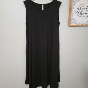 Sleeveless Black Dress